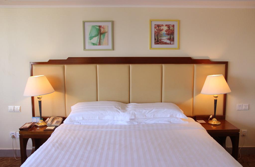 Pearl River Garden Hotel Sanya Oda fotoğraf